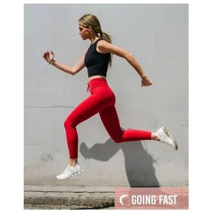 Zyia Red Lined Battleship Pocket Drawstring Luxe (Size 4)